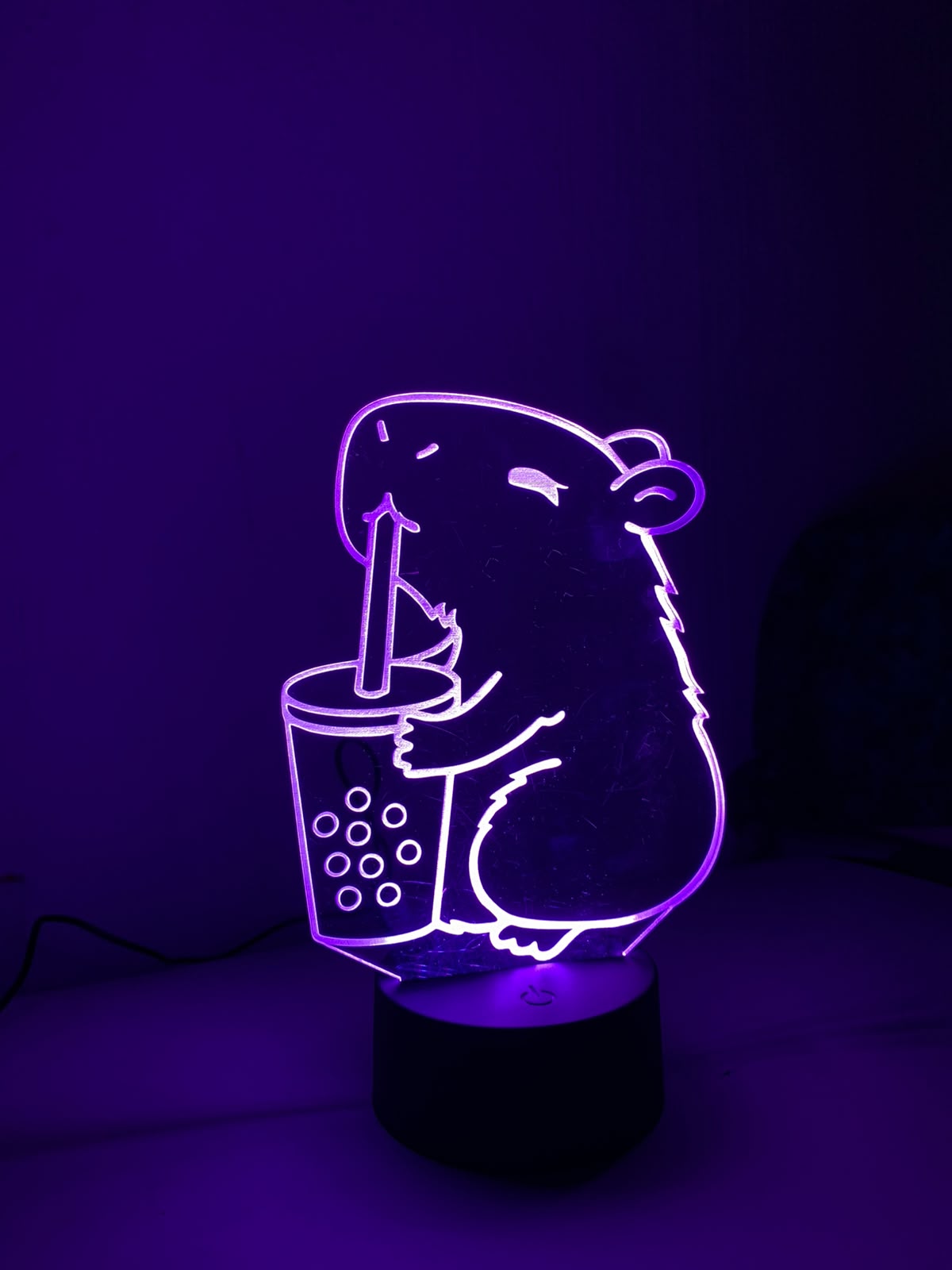 Lámpara LED 3D capibara – Salto Producciones Guatemala