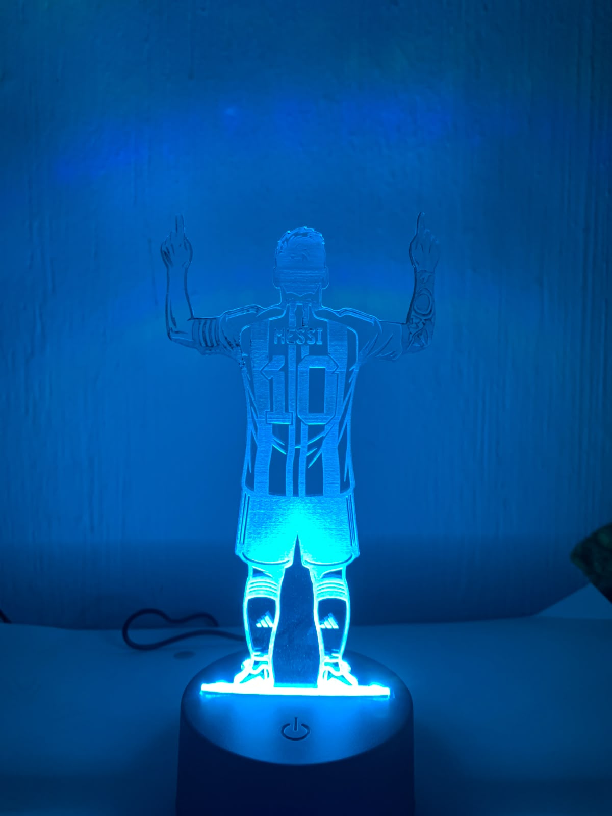 Lámpara LED 3D futbolista – Salto Producciones Guatemala